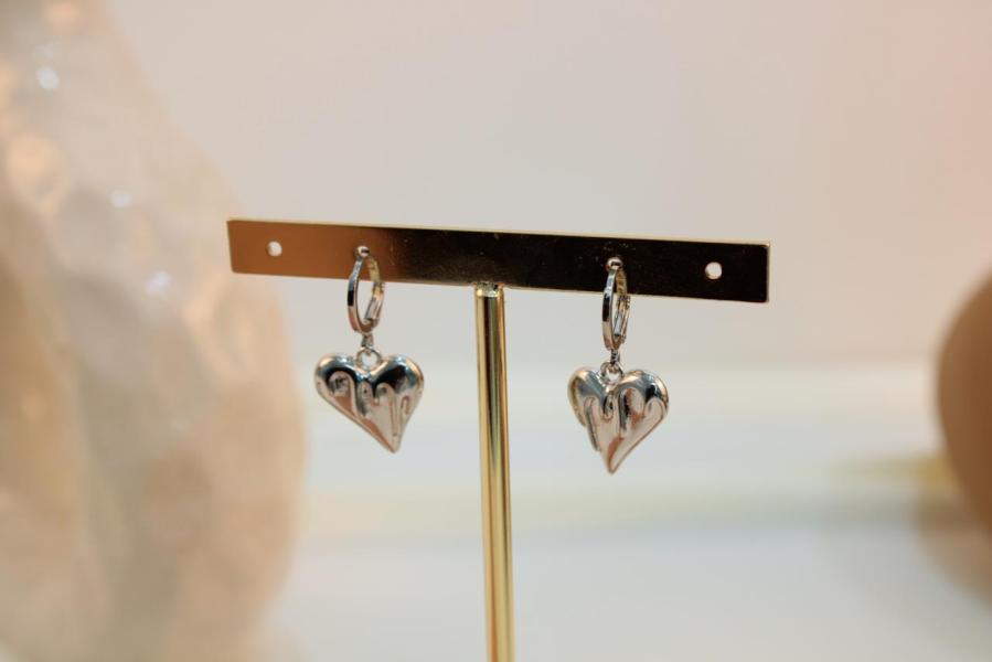Arete argolla con corazon