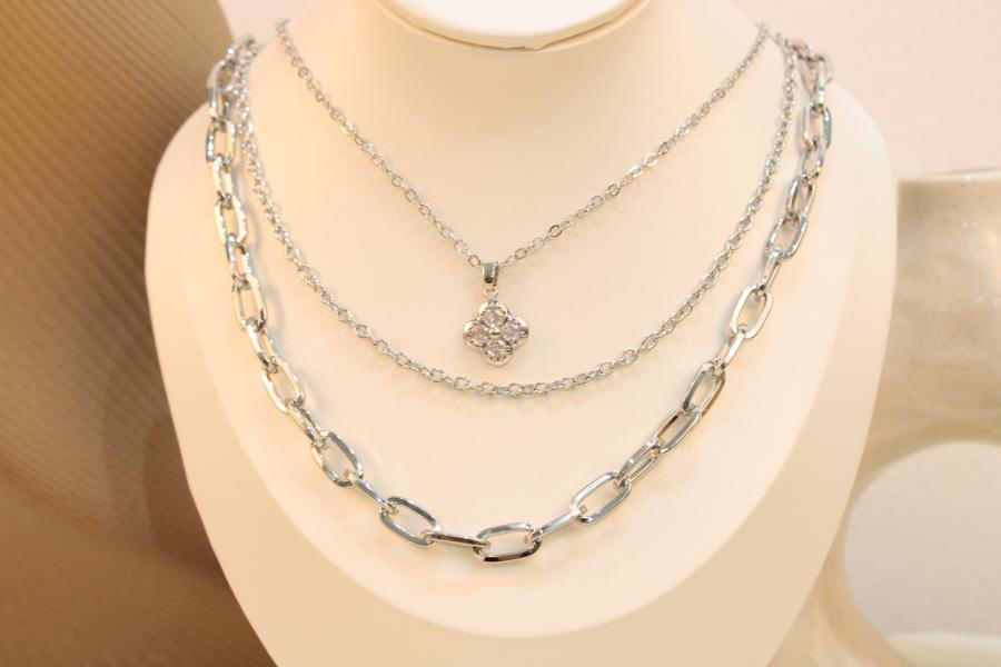 Cadena Triple Dupe De Van Cleef De Zirconias