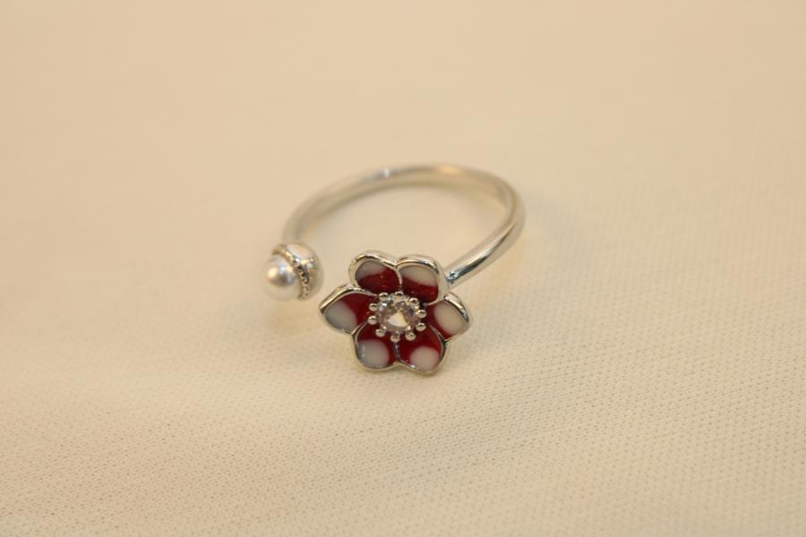 Anillo De Flor Con Perla
