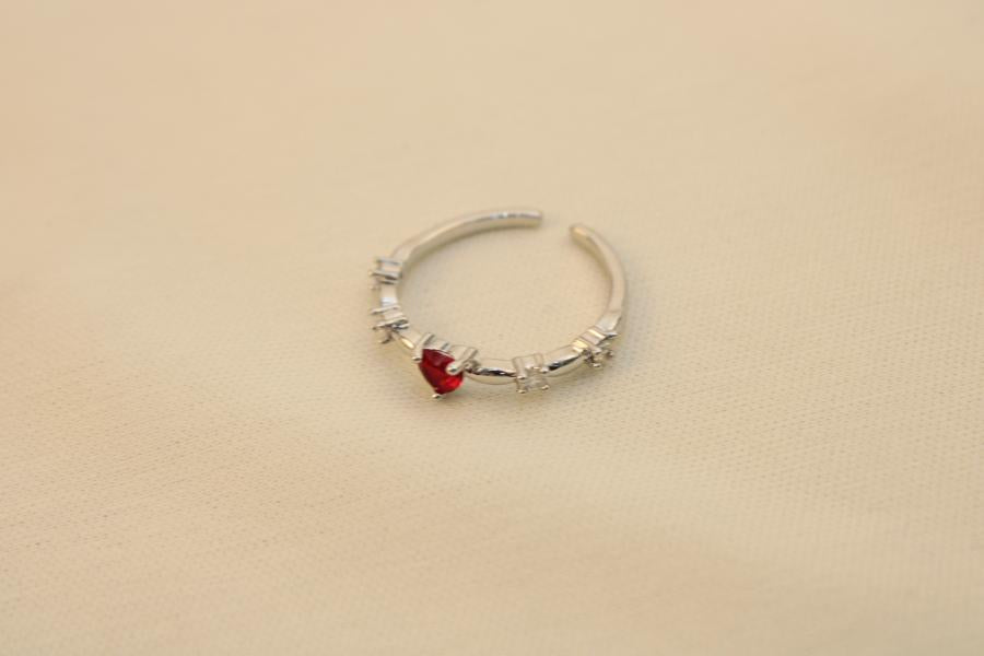 Anillo De Corazón Rojo