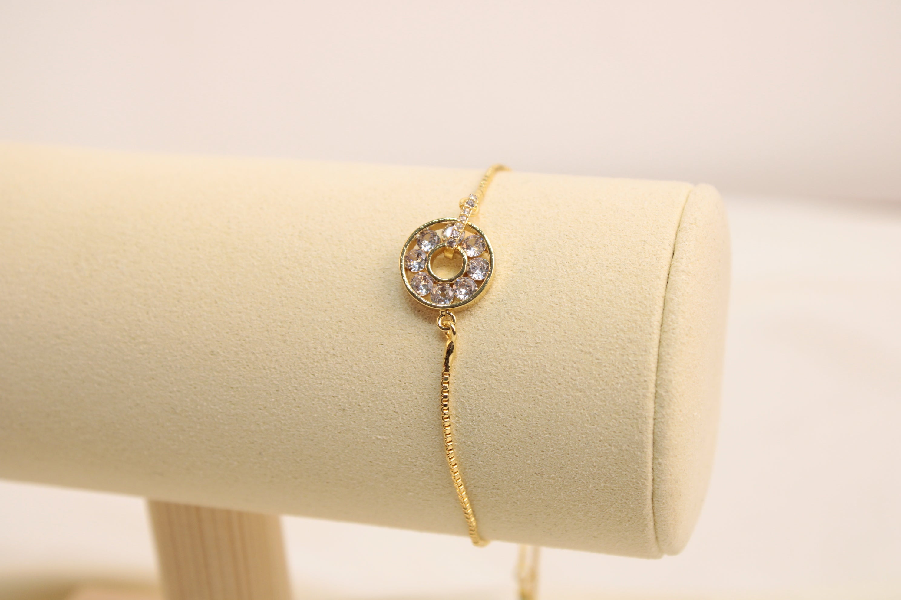 Pulsera Ajustable Circulo Con Zirconia