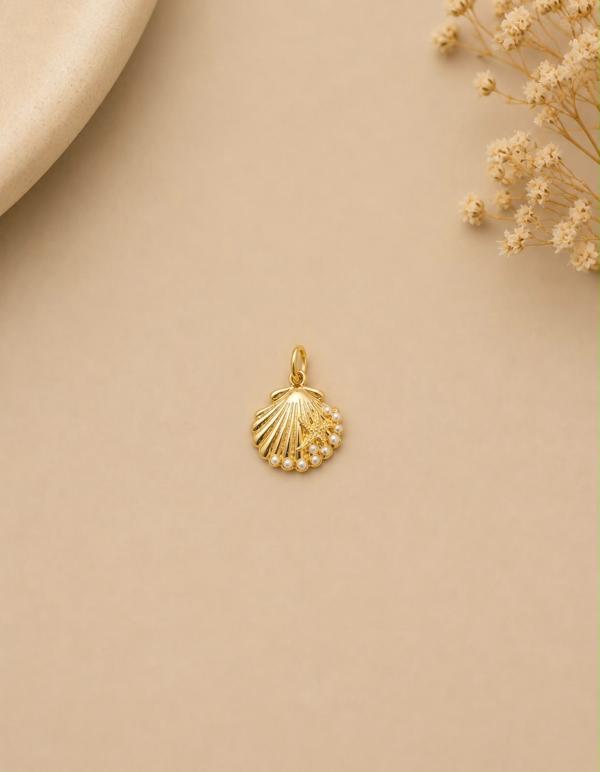 Charm / Dije De Concha Con Perlas