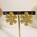 Arete De Flor Con Centro De Zirconia