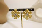 Arete De Flor Con Centro De Zirconia