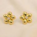 Arete De Flor Con Cinco Petalos Y Zirconia