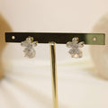 Arete De Flor Con Zirconia