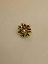 Anillo Dorado De Flor Con Perla