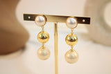 Arete con perlas dorado y blanco