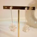 Arete flor colgante