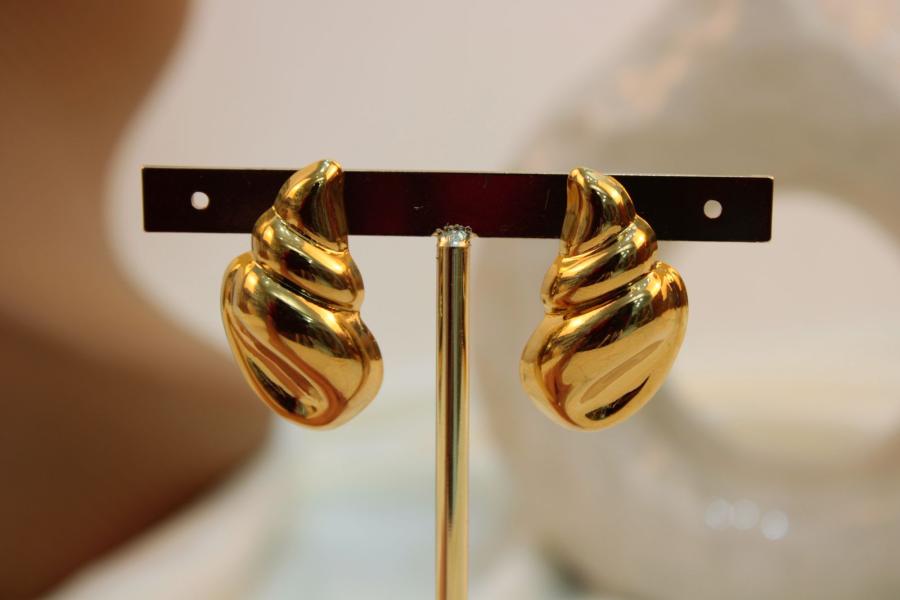 Arete acero caracol grande