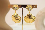 Arete concha doble con perla