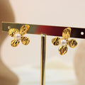 Arete flor pequeño 4 petalos