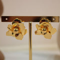 Arete flor mediano con 8 petalos