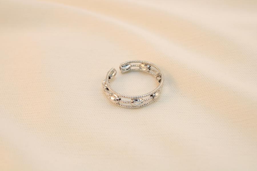Anillo Diseño De Banda