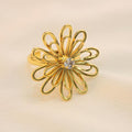 Anillo De Flor Con Zirconia En