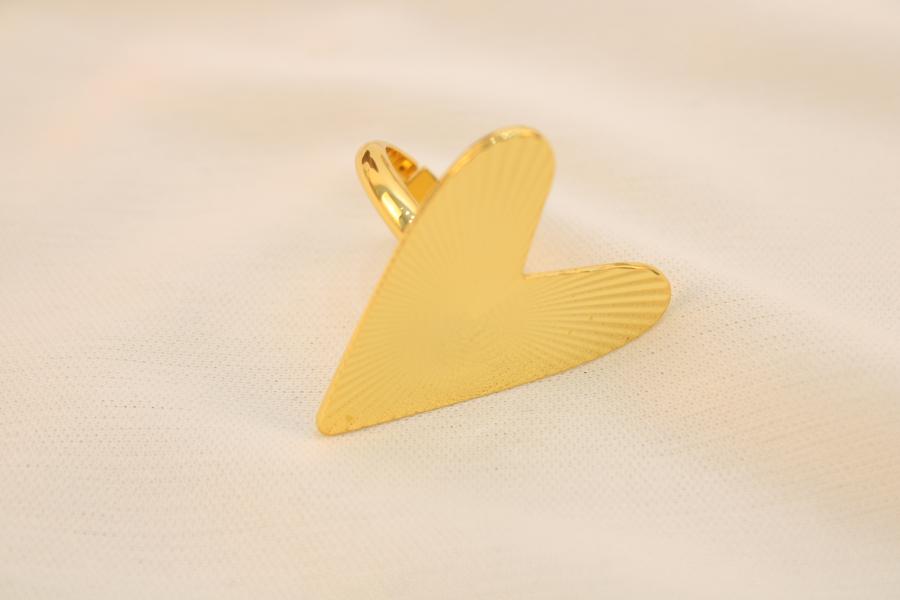 Anillo De Corazón con Textura