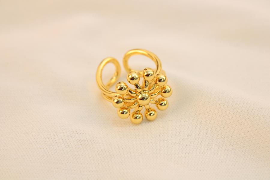 Anillo De Flor Con Bolitas