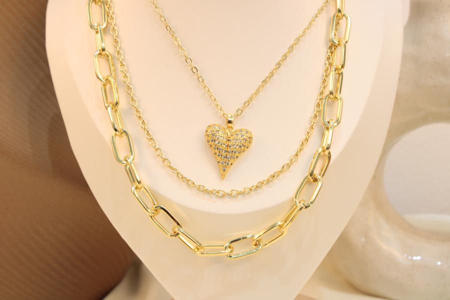 Cadena Triple De Corazón De Zirconias