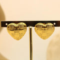 Arete De Acero Corazón Relieve