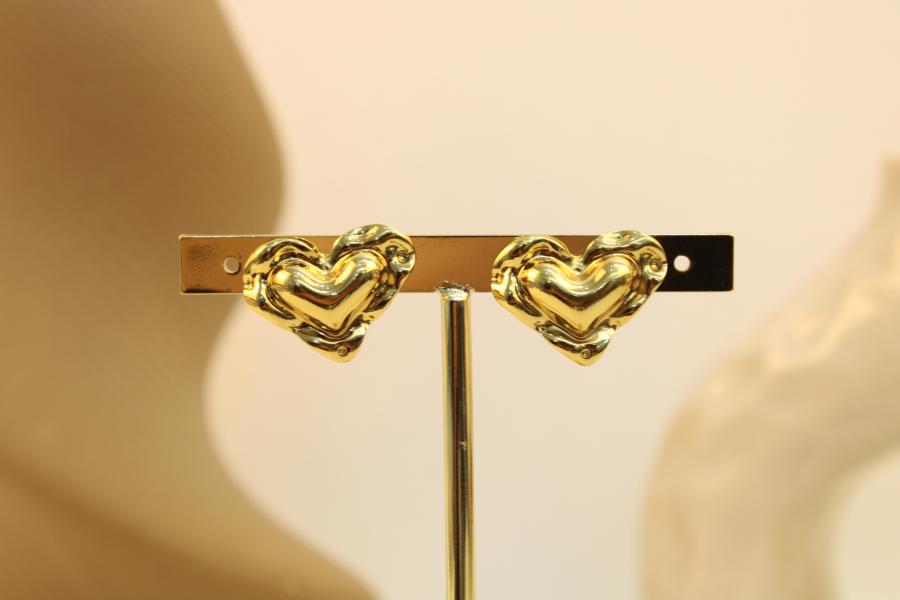 Arete De Acero Corazón Pequeño