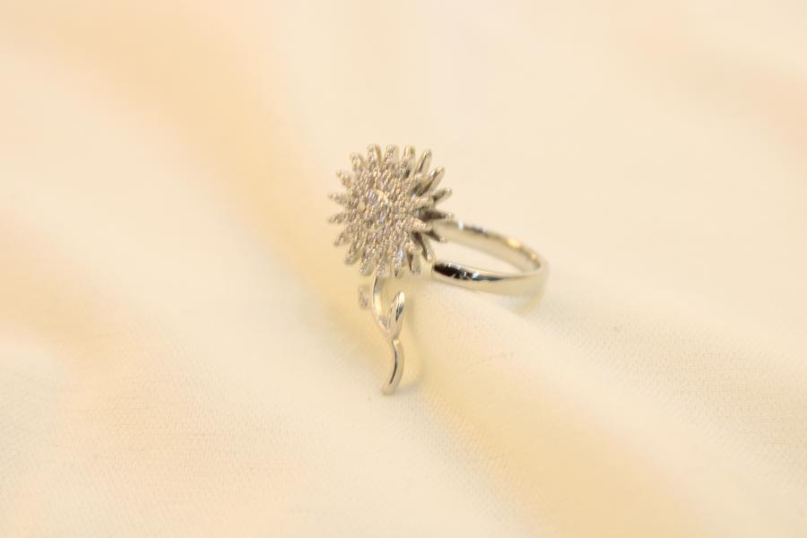 Anillo Antiestrés Flor Con Tallo