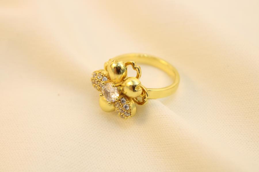 Anillo Antiestrés Flor Con Zirconias