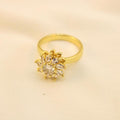 Anillo Antiestrés Flor Con Zirconias