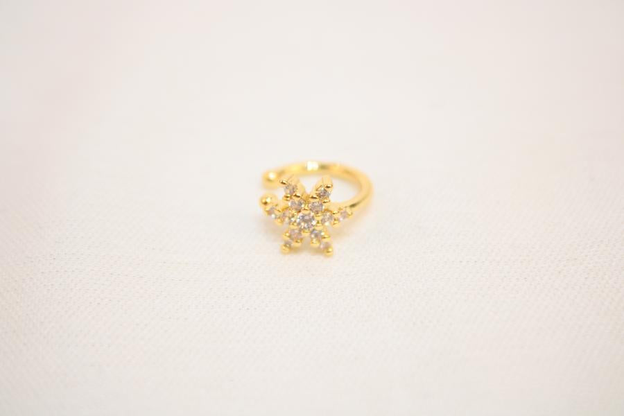Earcuff Delicado Estrella Blanca