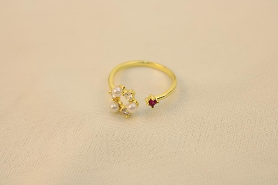 Anillo De Flor Con Piedra Rosa