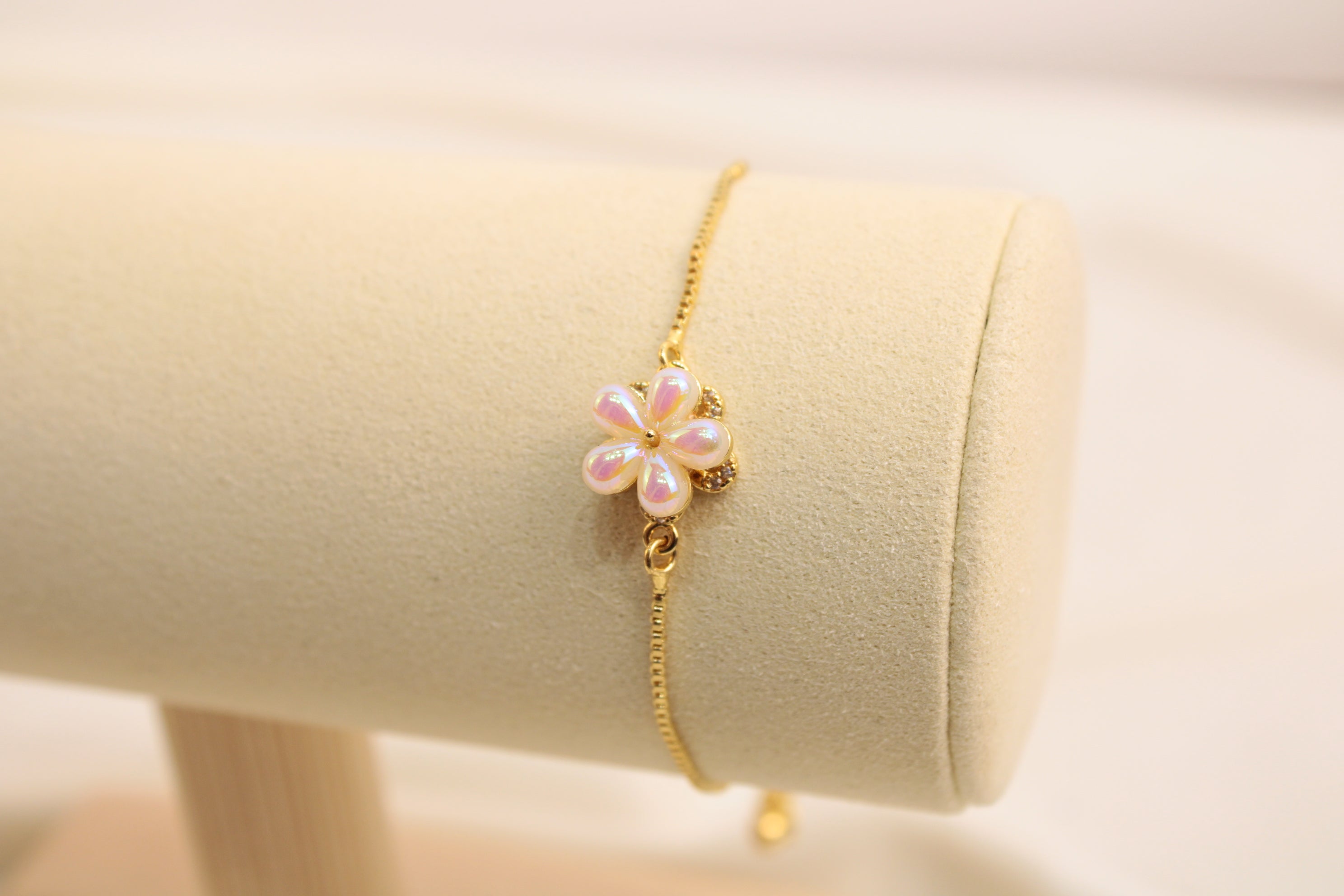 Pulsera Ajustable Antiestrés De Flor