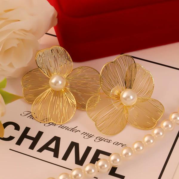 Arete Chunky De Flor Con Perla