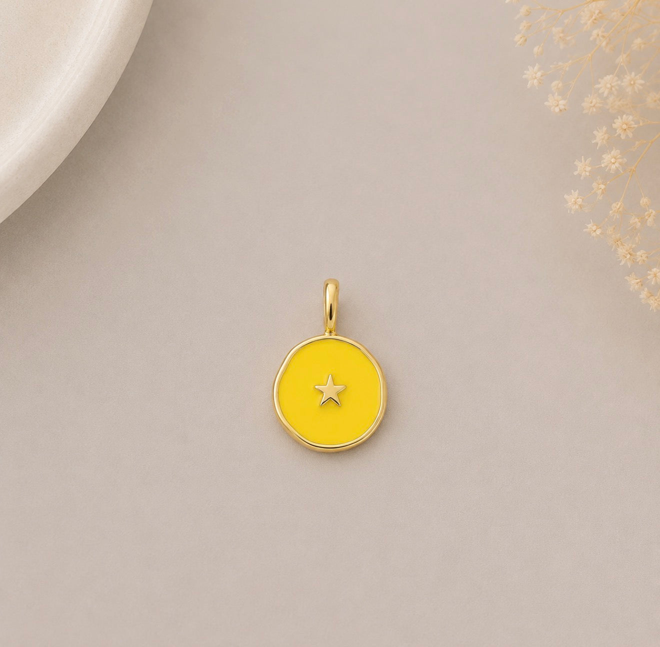 Charm / Dije De Placa Con Estrella