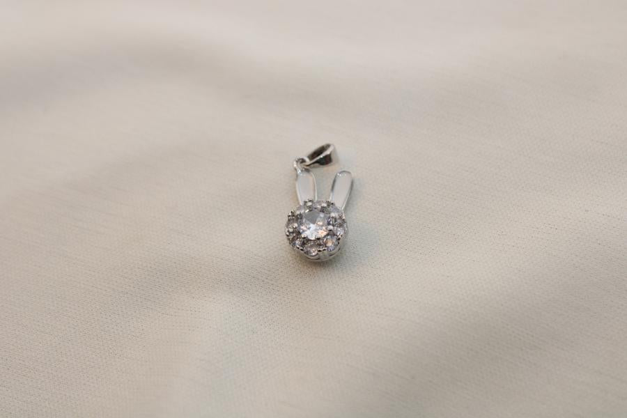 Charm / Dije De Conejo Brillante