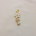 Charm / Dije De Flor Trio Blanco