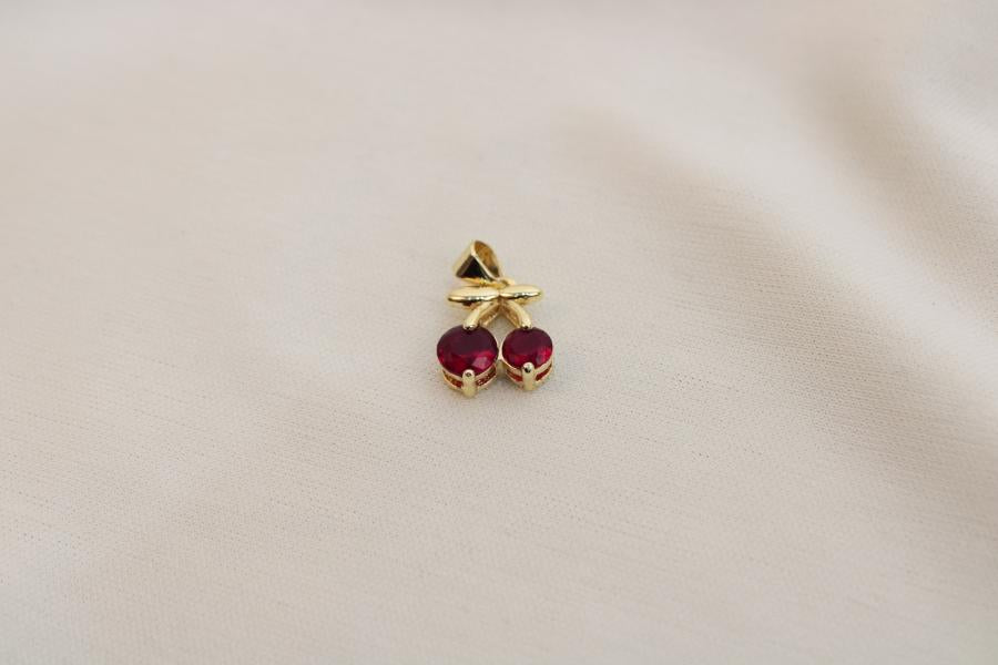 Charm / Dije De Cereza Color Vino