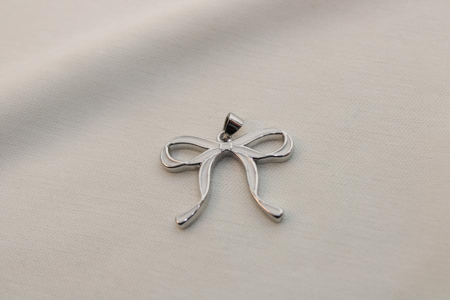Charm / Dije De Lazo Blanco