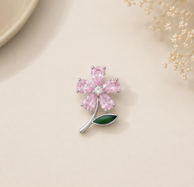 Charm / Dije De Flor Rosada Con Un Tallo
