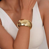 Brazalete Chunky Con Textura