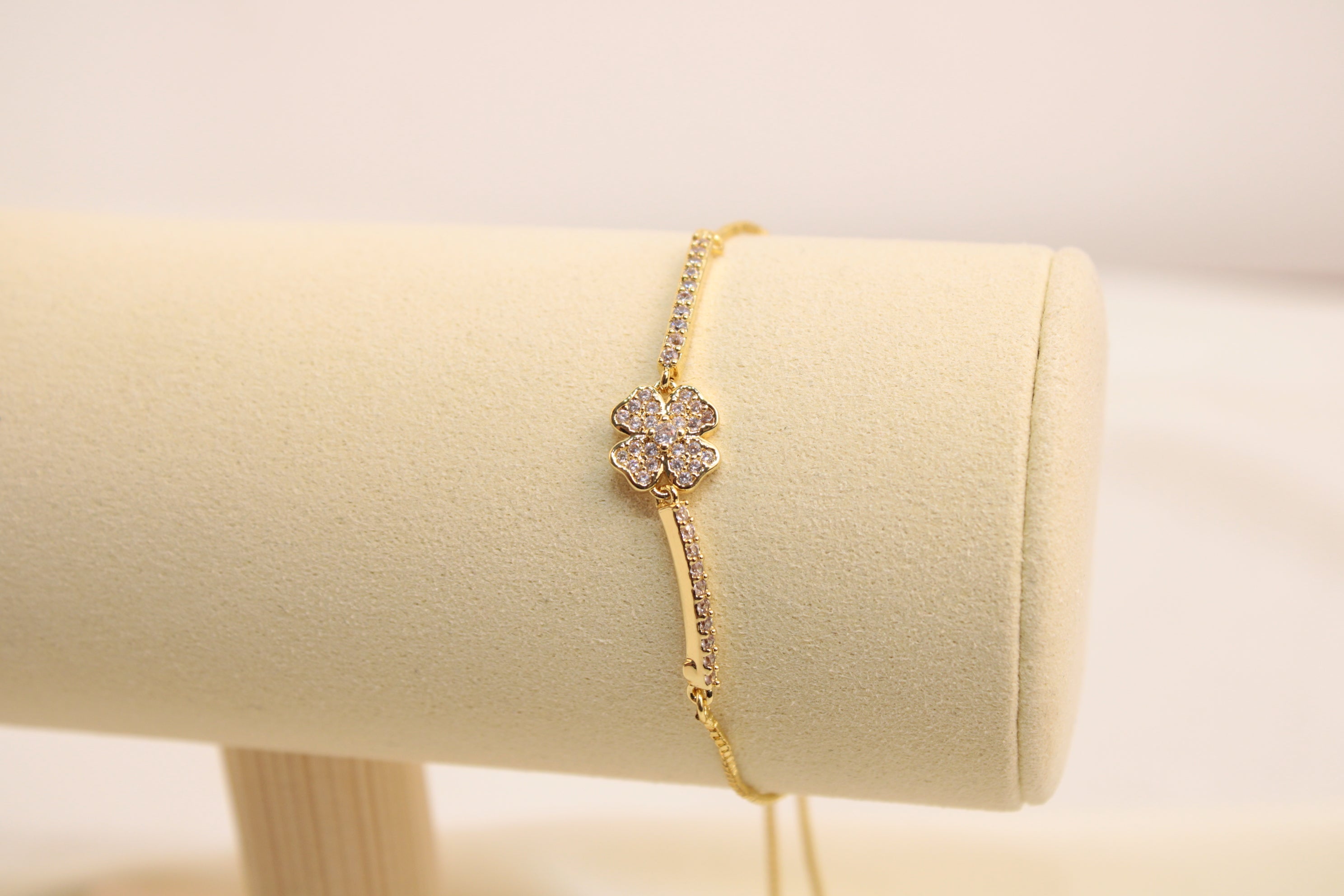 Pulsera Ajustable De Trébol Brillante
