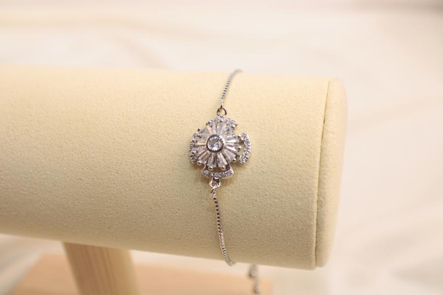 Pulsera Ajustable Antiestrés Con Zirconia