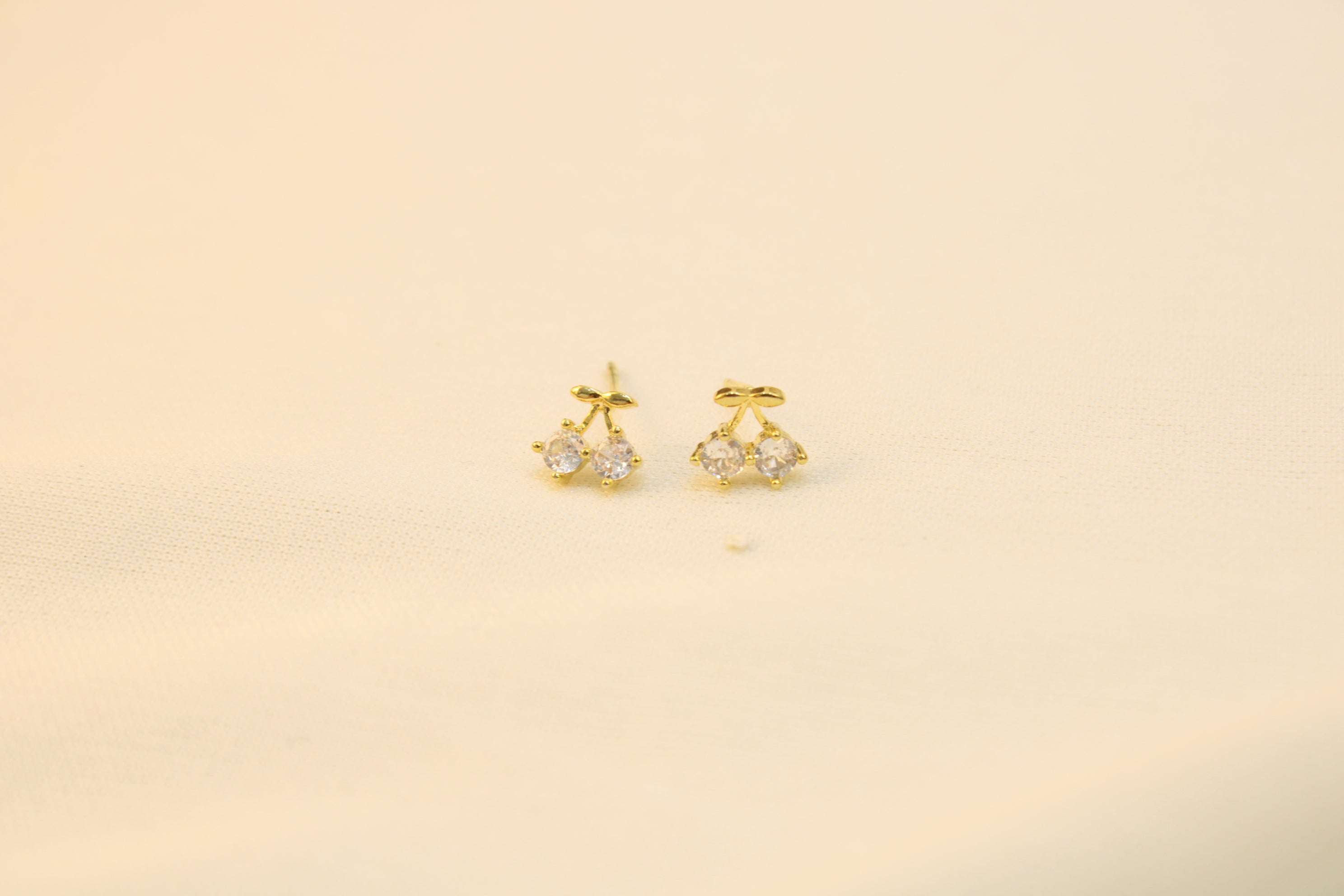 Arete De Cereza