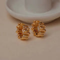 Arete argolla con relieve