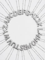 Dije De Iniciales De Globo Plateado