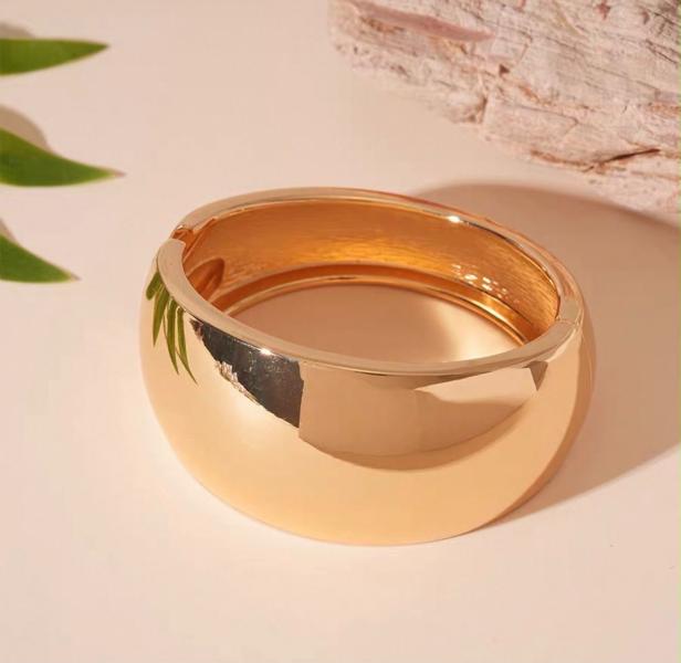Brazalete Chunky Asimétrico Liso