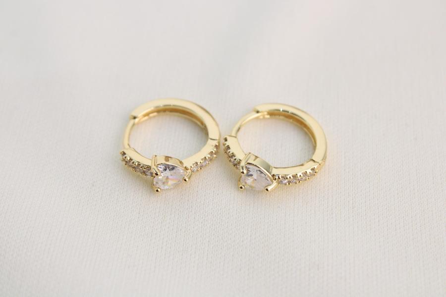 Arete De Zirconia En Forma De Corazón