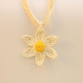 Cadena tejida flor