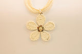 Cadena tejida flor