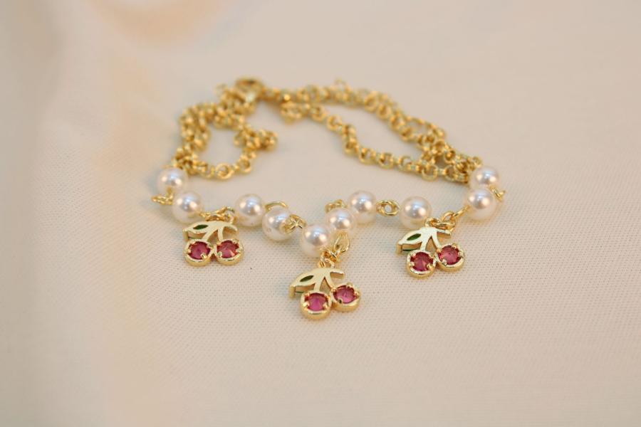 Cadena cereza con perlas