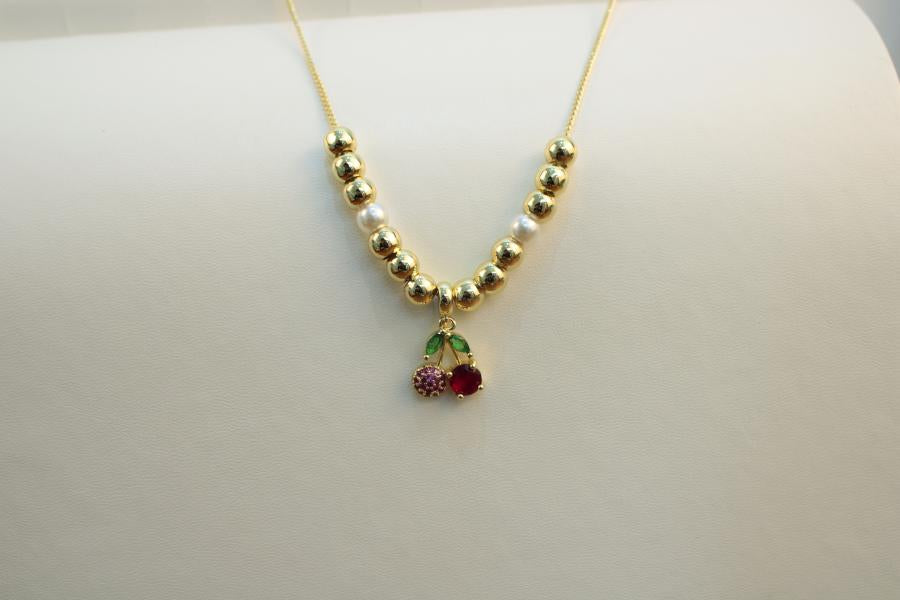 Cadena cereza con perlas