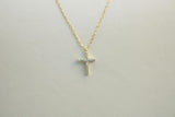 Cadena fina con cruz
